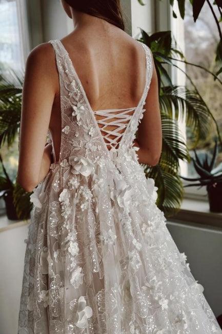 Ivory Beach Wedding Dress V Neck A Line Lace Bridal Gown With Glitter