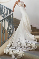 Ivory Mermaid Beach Wedding Dress Spaghetti Straps Appliques Lace Bridal Dress