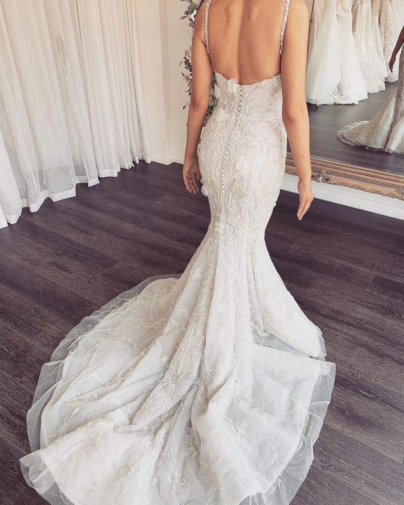 Ivory V Neck Lace Wedding Dress Mermaid Tulle Bridal Dress with Panel Train