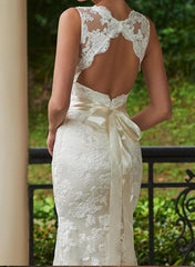 Lace Sheath/Column V-neck Beach Wedding Dresses With Bow(s) Sweep Train