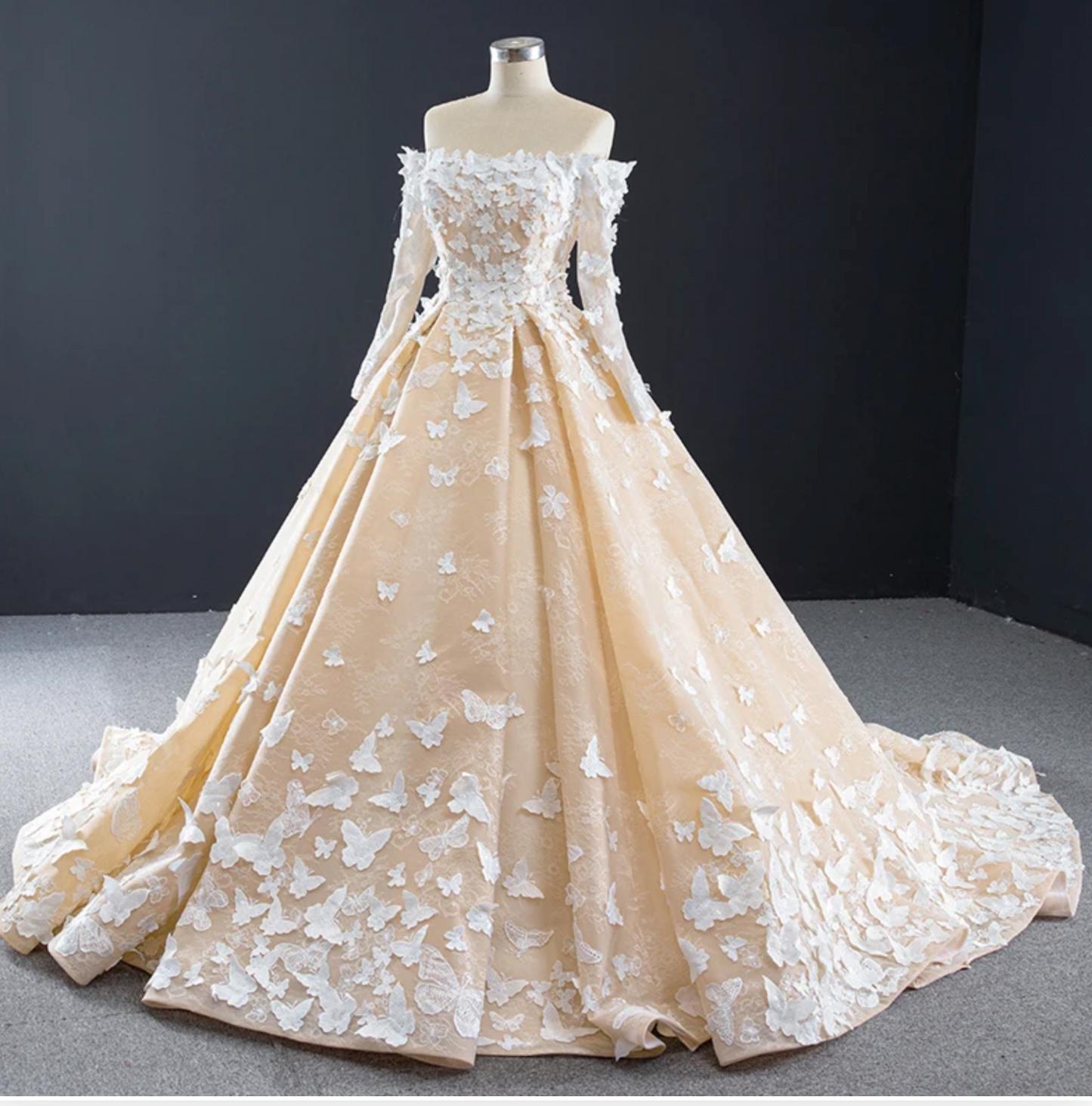 Long Sleeve Quinceanera Dress Off the Shoulder Butterfly Ball Gown Sweet 16 Dress