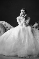 Dreamyannie Long Sleeve Wedding Dress Lace High Neck A Line Bridal Gown