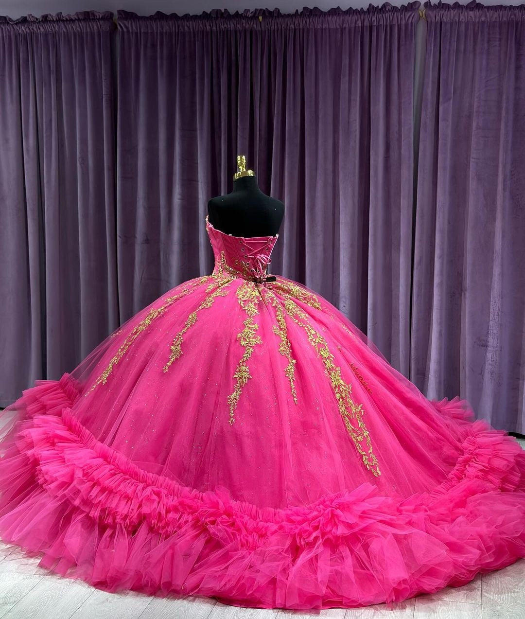 Dreamyannie UK Luxury & Glamorous Ball Gown Strapless Gold Lace Appliques Tiered Ruffle Beaded Hot Pink Tulle Quinceanera Dress Birthday Party Gown For Sweet 16 Dreamyannie UK Luxury & Glamorous Ball Gown Strapless Gold Lace Appliques Tiered Ruffle Beaded Hot Pink Tulle Quinceanera Dress Birthday Party Gown For Sweet 16