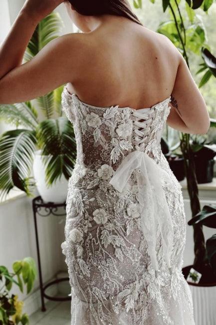 Mermaid Beach Wedding Dress Strapless Lace Sequined Bridal Gown With Train
