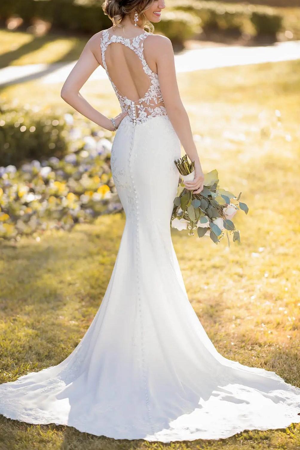 Mermaid Beach Wedding Dresses with Lace and Back Hole