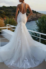 Mermaid Beach Wedding Dresses with Lace and Back Hole