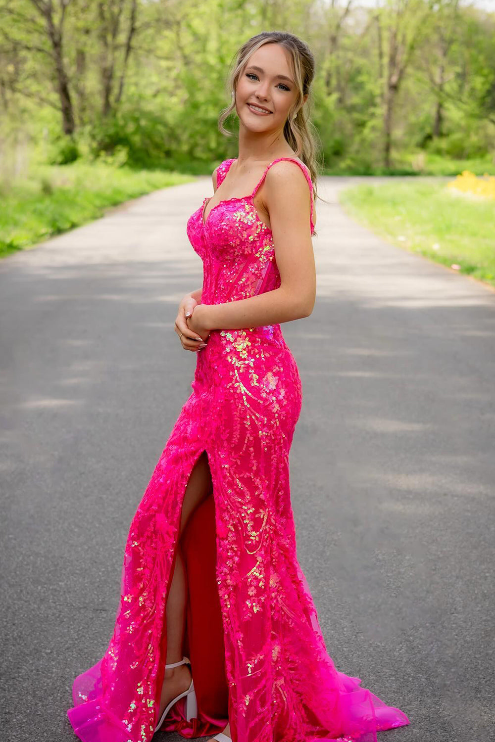Mermaid Golden Long Sequins Prom Dress With Slit
