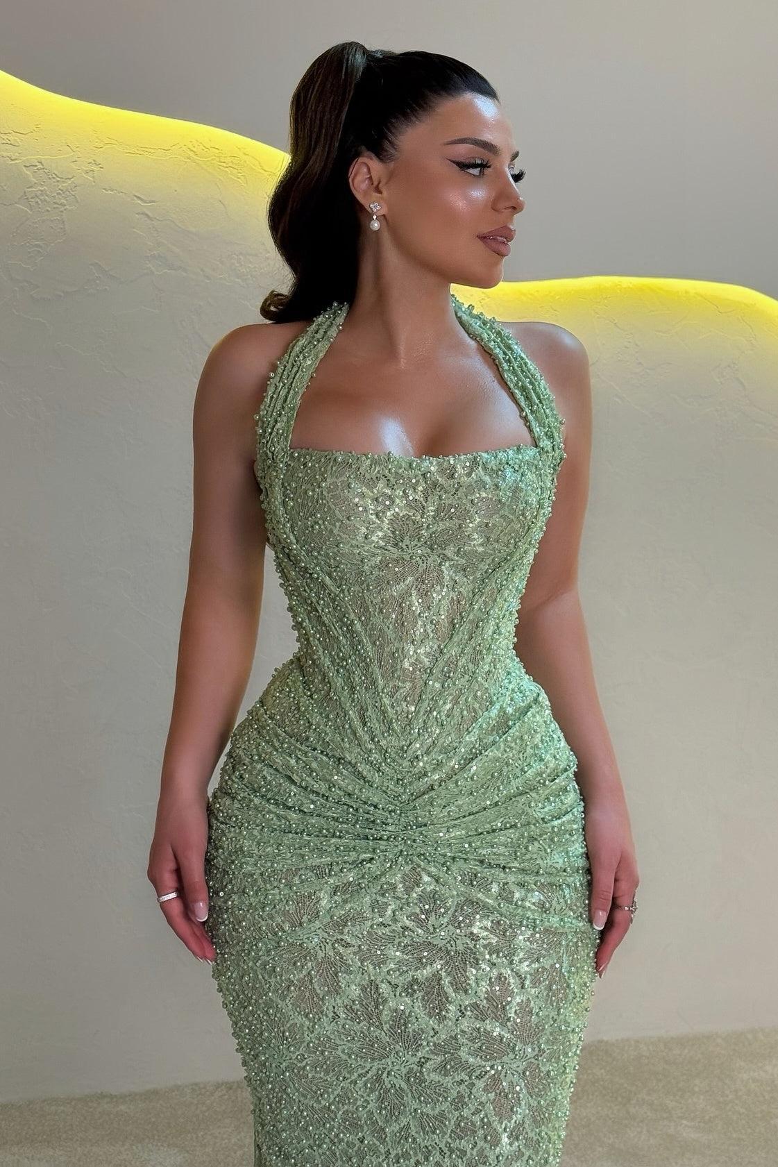 Mermaid Halter Neck Gold Sequined Long Prom Dress With Ruched Formal Evening Gown