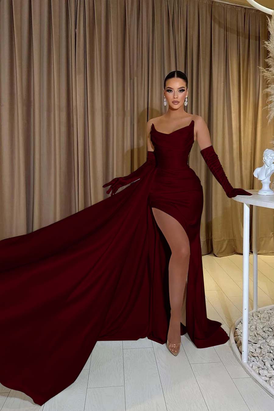 Mermaid Wedding Dress Sleeveless Strapless Satin Formal Dress