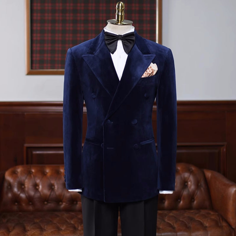 Navy Blue Double Breasted Velvet Peaked Lapel Prom Suit