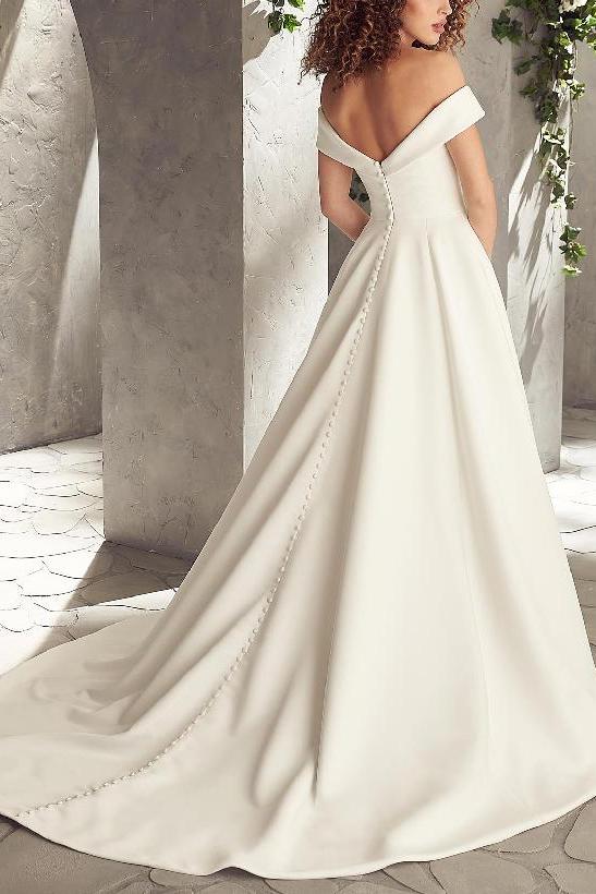 Off-Shoulder Ball-Gown Beach Wedding Dresses Satin
