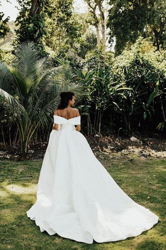 Off The Shoulder A Line Bridal Gown Garden Beach Wedding Dress