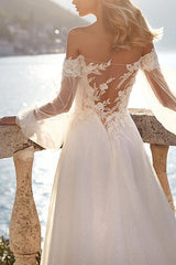 Off-The-Shoulder Long Sleeves Lace/Tulle Wedding Dresses