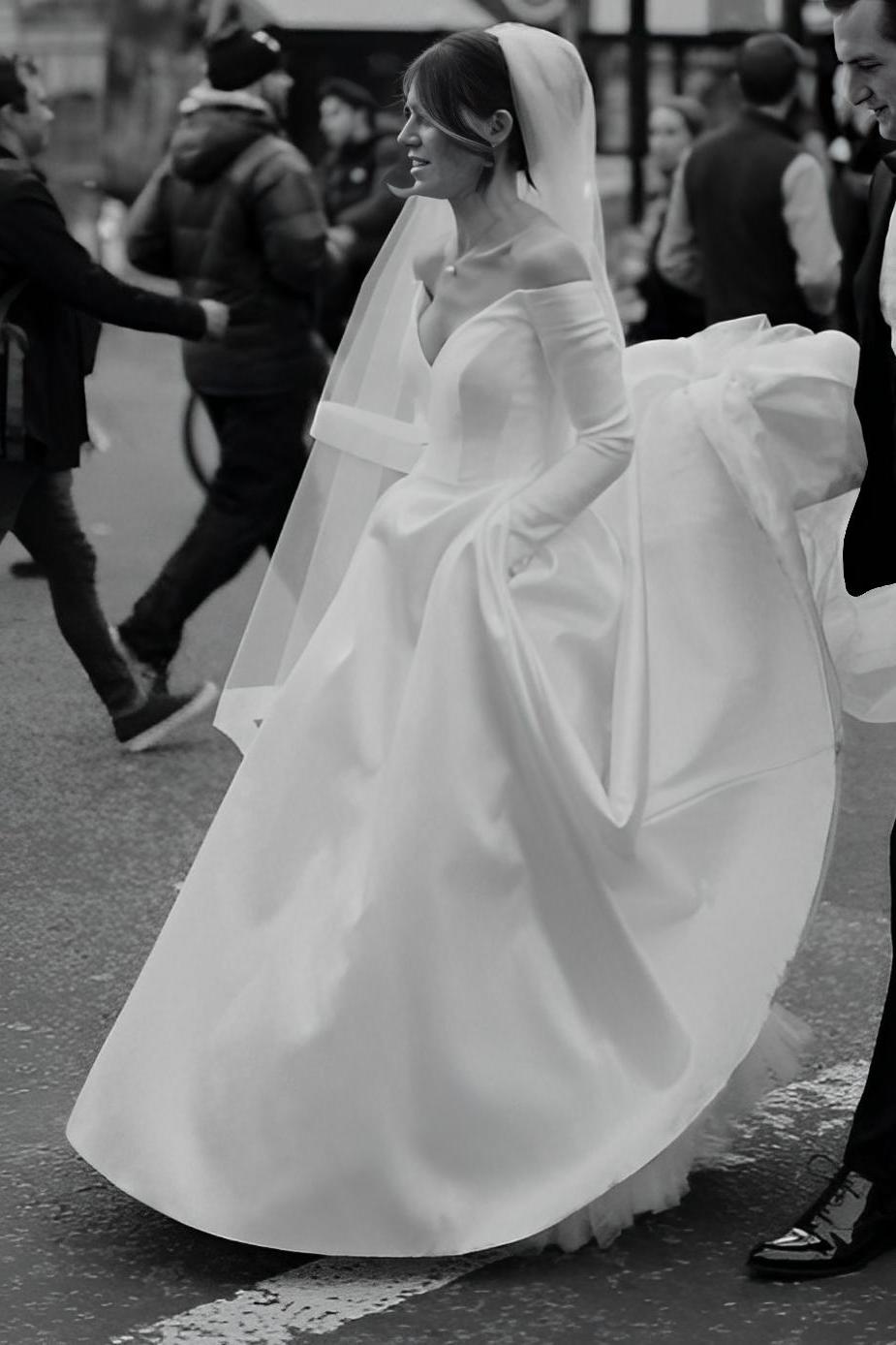 Off-The-Shoulder Wedding Dresses with Elegant Ball-Gown Long Sleeves