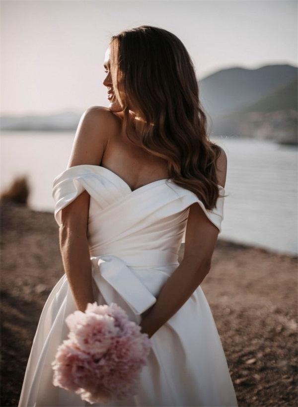 Off-the-Shoulder Sleeveless Satin Court Train Beach Wedding Dress