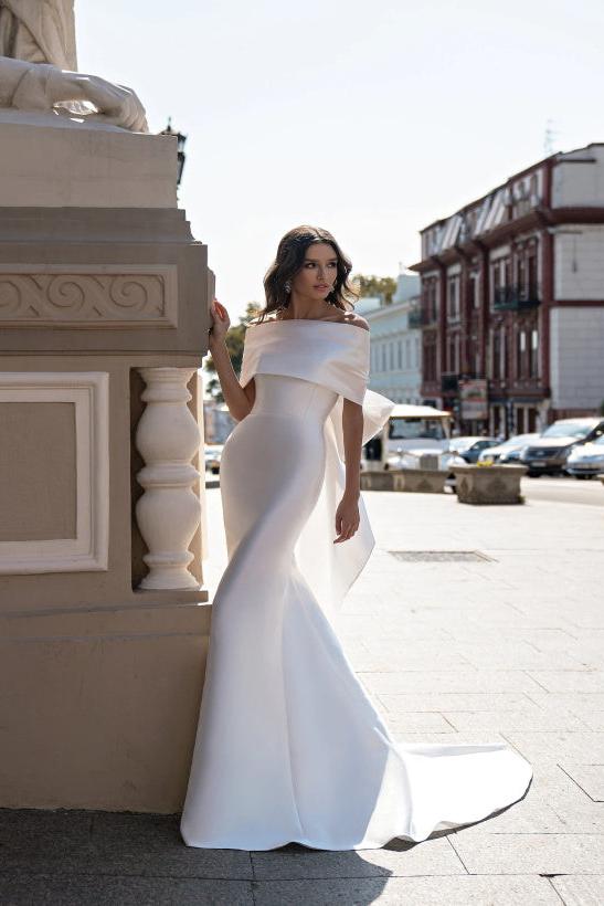 Off-the-Shoulder Sleeveless Satin Sweep Train Wedding Dress With Bow(s)