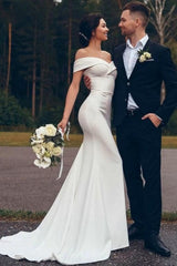 Off-the-Shoulder Sleeveless Trumpet/Mermaid Satin Beach Wedding Dresses with Sweep Train