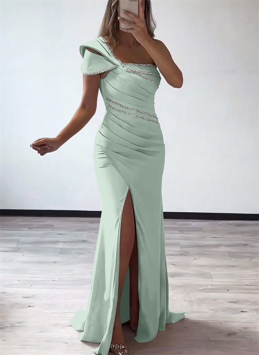 One Shoulder Elastic Satin Bridesmaid Dresses With Beading