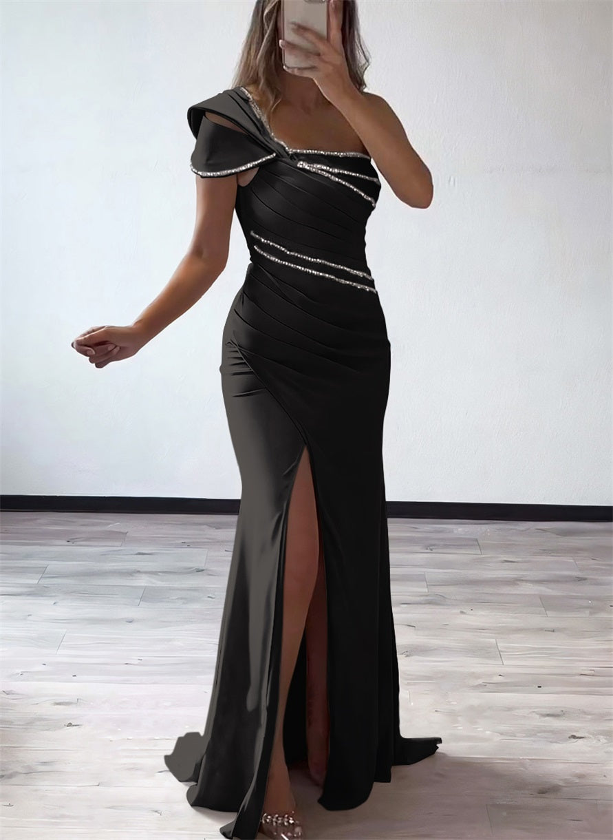 One Shoulder Elastic Satin Bridesmaid Dresses With Beading