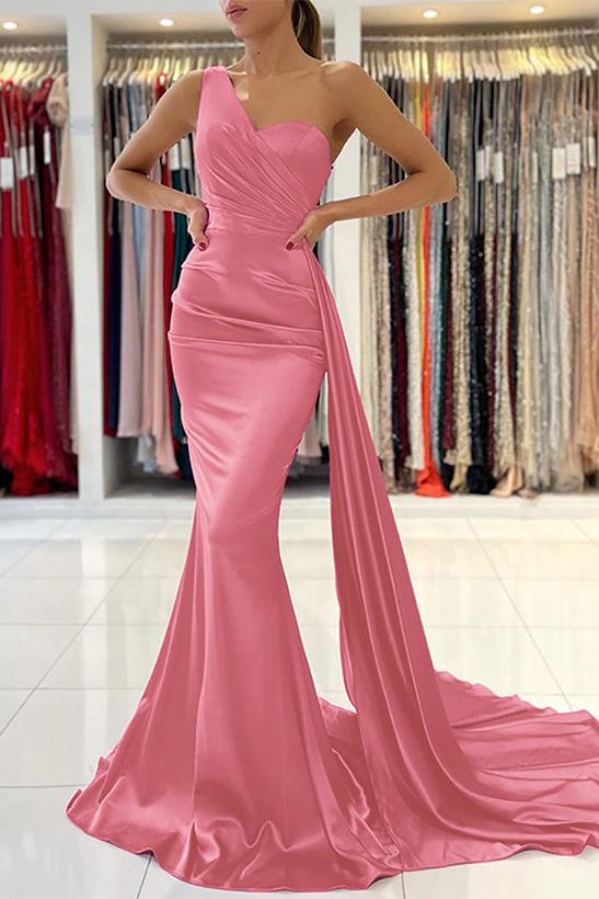 One Shoulder Sleeveless Silk Like Satin Sheath/Column Bridesmaid Dresses
