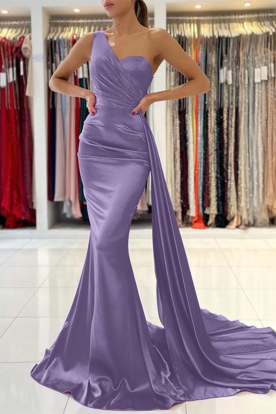 One Shoulder Sleeveless Silk Like Satin Sheath/Column Bridesmaid Dresses