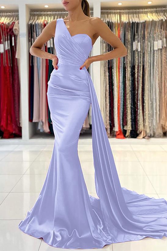 One Shoulder Sleeveless Silk Like Satin Sheath/Column Bridesmaid Dresses