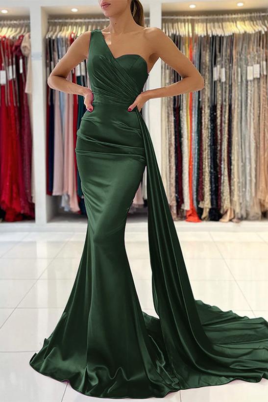 One Shoulder Sleeveless Silk Like Satin Sheath/Column Bridesmaid Dresses