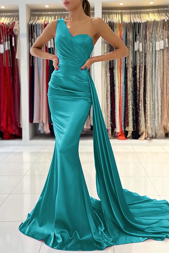 One Shoulder Sleeveless Silk Like Satin Sheath/Column Bridesmaid Dresses