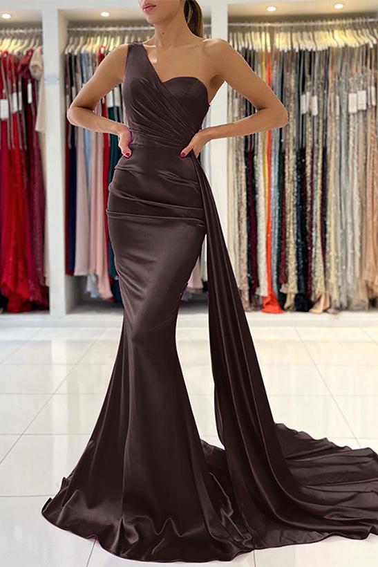 One Shoulder Sleeveless Silk Like Satin Sheath/Column Bridesmaid Dresses