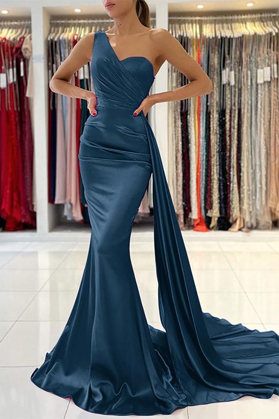 One Shoulder Sleeveless Silk Like Satin Sheath/Column Bridesmaid Dresses