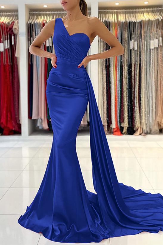 One Shoulder Sleeveless Silk Like Satin Sheath/Column Bridesmaid Dresses