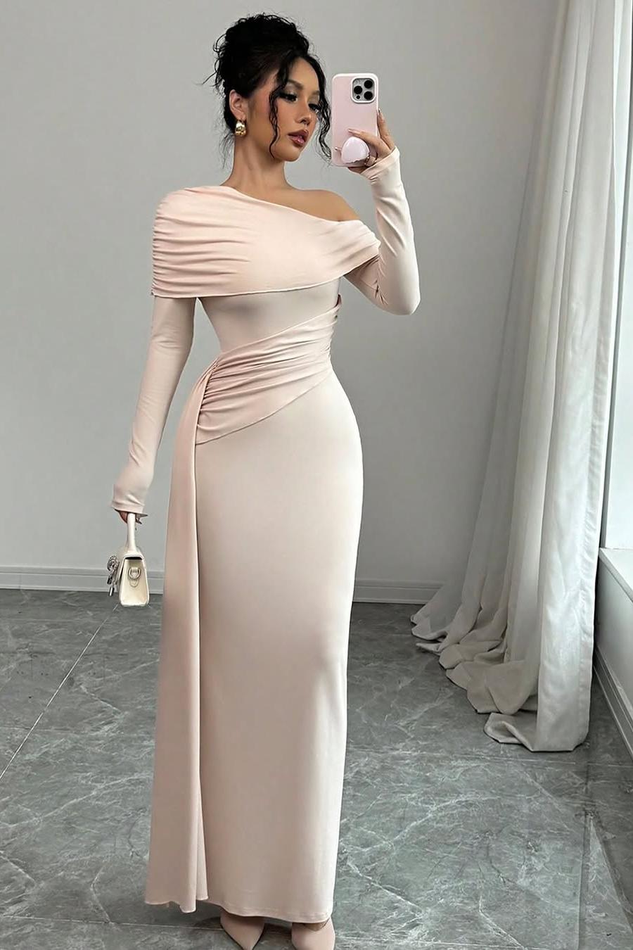 Pink Sheath/Column Prom Dress Long Sleeve Asymmetric Neck Satin Evening Dress