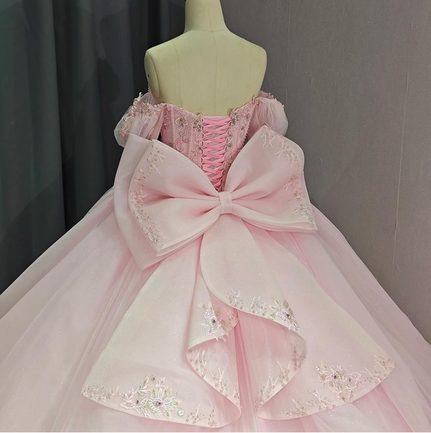 Pink Sweetheart Quinceanera Dress Ball Gown Off The Shoulder Sweet 16 Dress