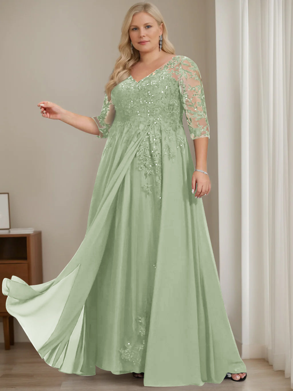 Plus Size V-Neck A-Line Princess Floor-Length Mother of the Bride Dress with Half Sleeves and Sequins