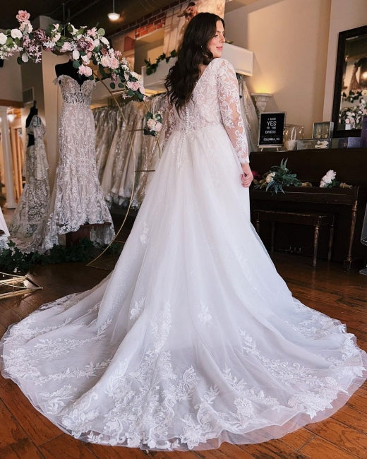 Plus Size Wedding Dress A-Line V-Neck Long Sleeves Bridal Dress