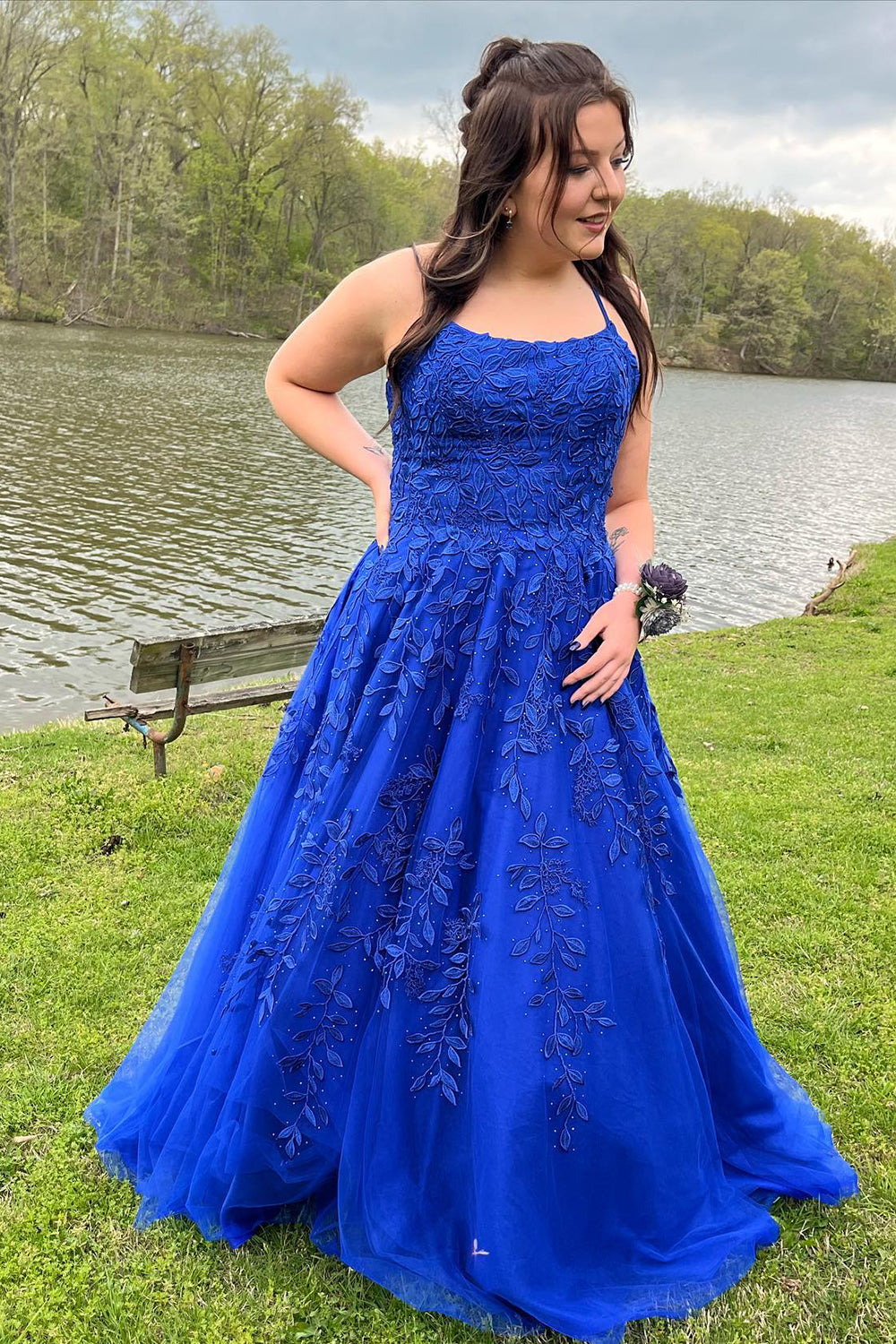 Princess Prom Dress Champagne Spaghetti Straps Evening Dress