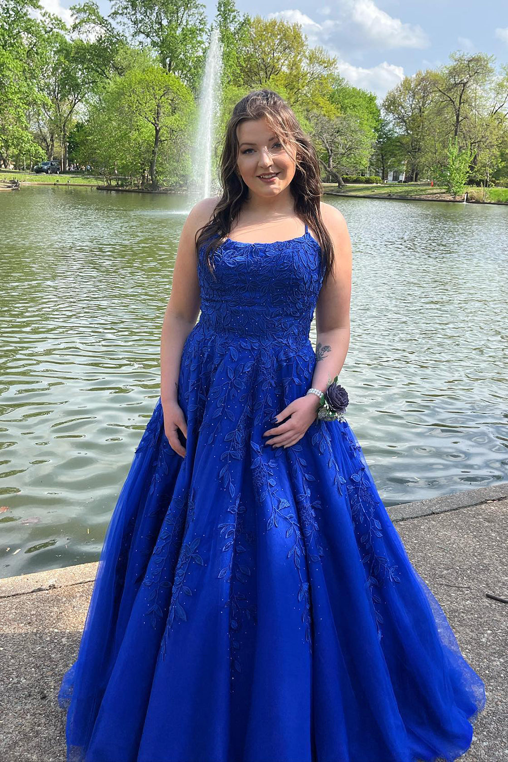Princess Prom Dress Champagne Spaghetti Straps Evening Dress