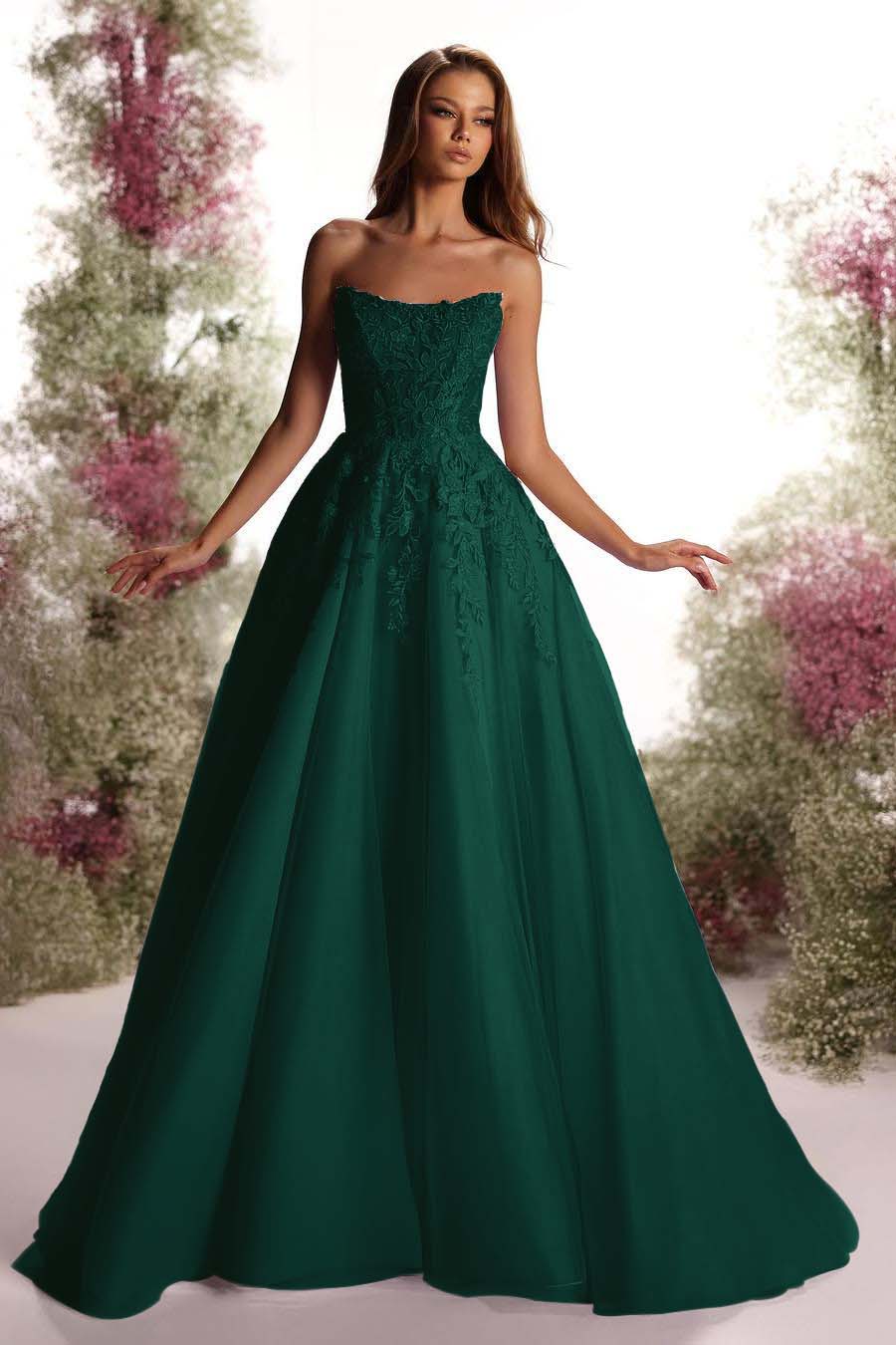 Purple A Line Prom Dress Sleeveless Strapless Evening Dress With Lace Appliques