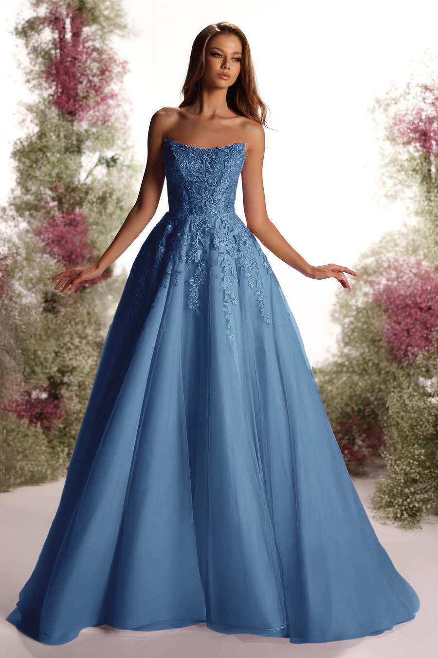 Purple A Line Prom Dress Sleeveless Strapless Evening Dress With Lace Appliques