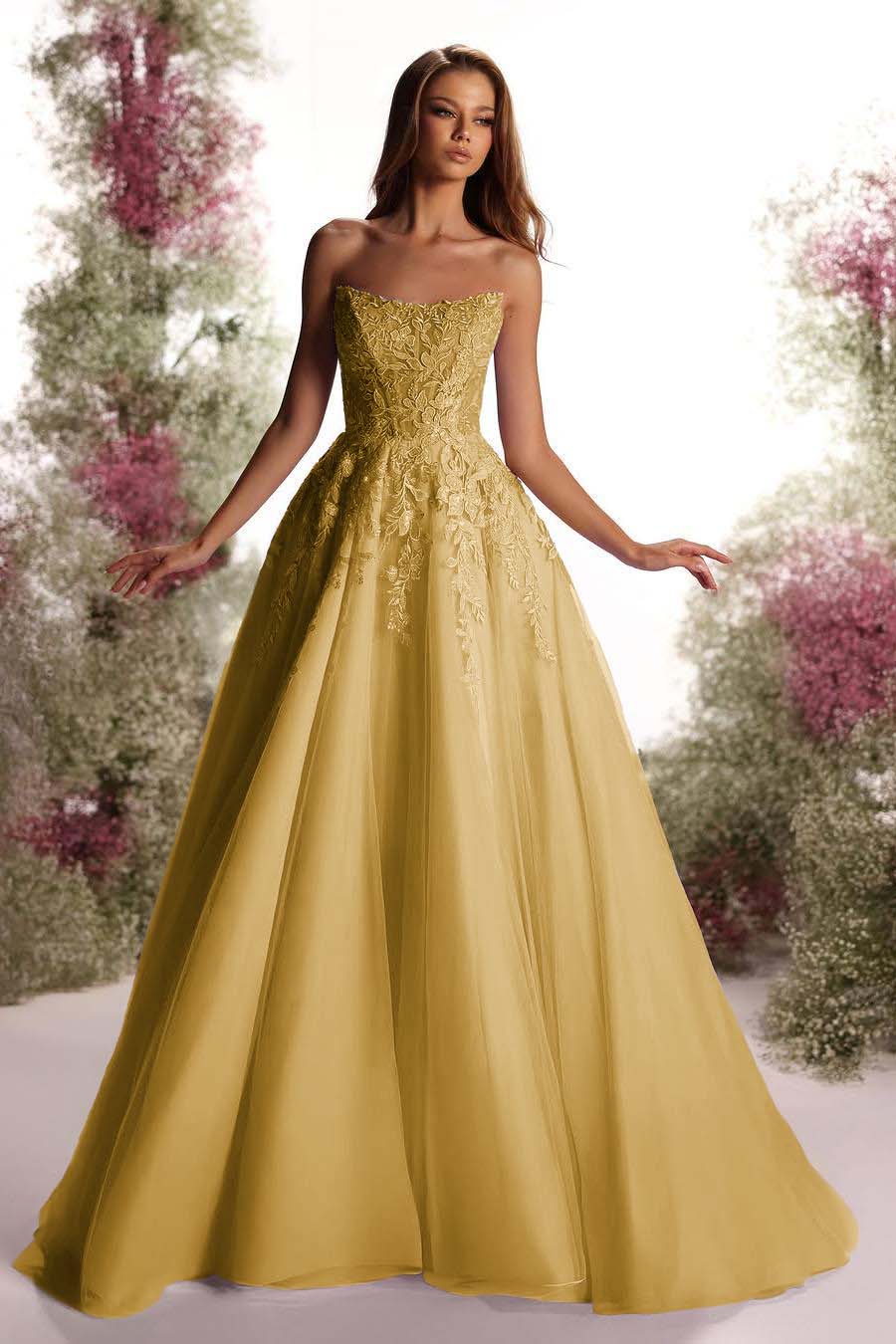 Purple A Line Prom Dress Sleeveless Strapless Evening Dress With Lace Appliques
