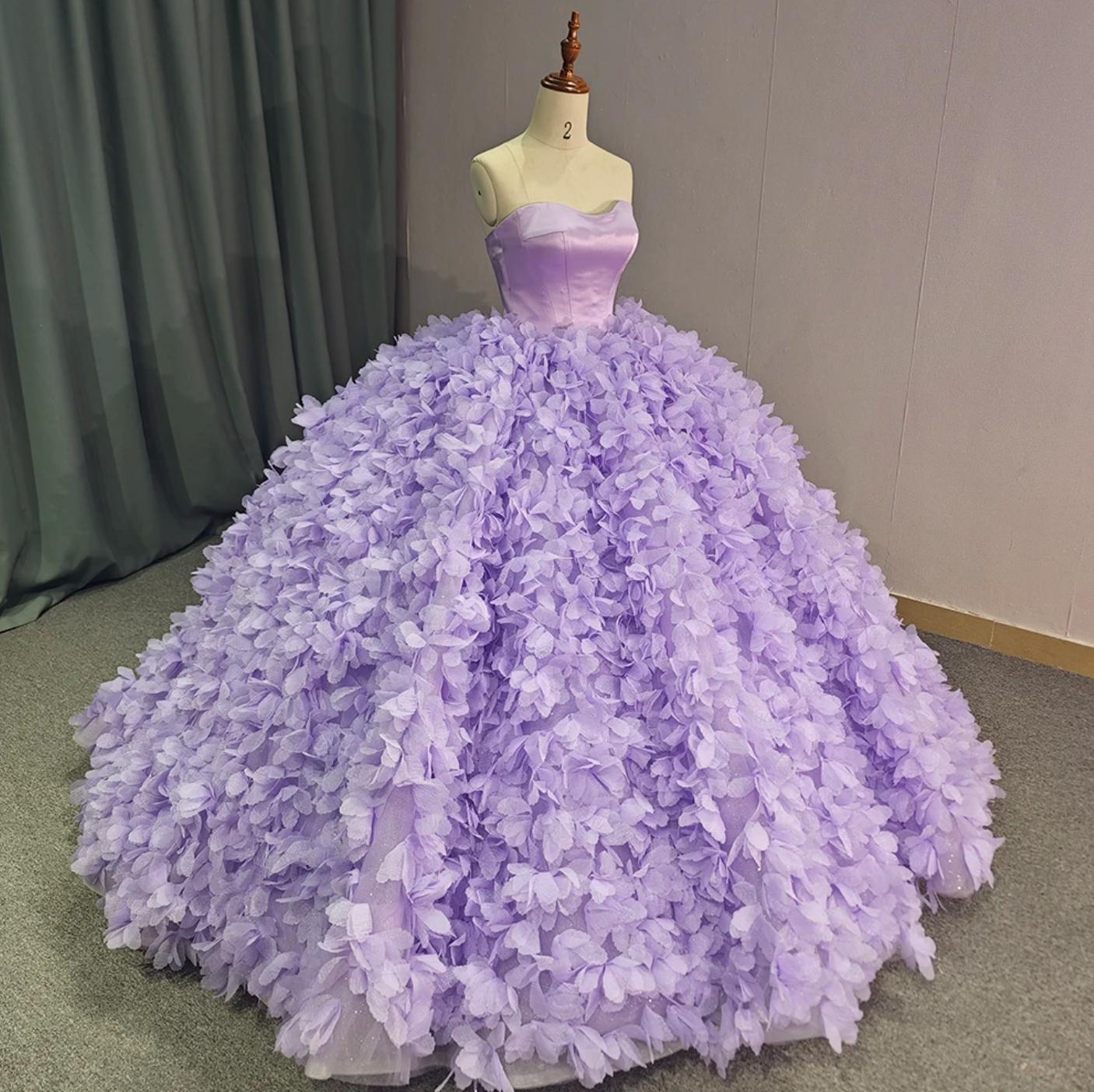 Purple Ball Gown Sweet 16 Dress Lace Up Strapless Quinceanera Dress