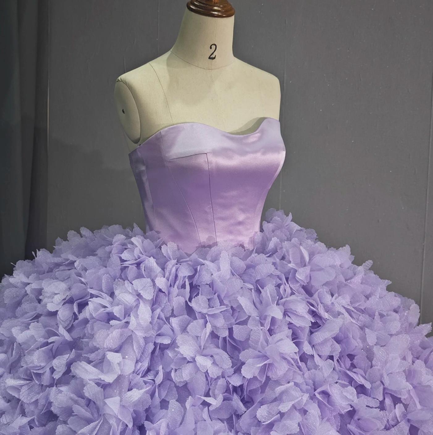 Purple Ball Gown Sweet 16 Dress Lace Up Strapless Quinceanera Dress