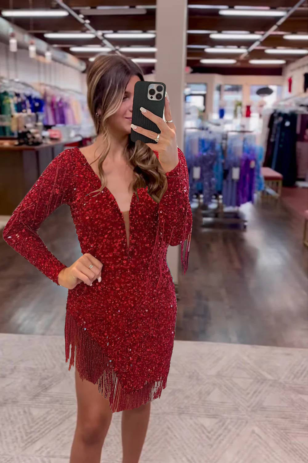 Red Long Sleeves Deep V-Neck Sequined Short Graduation Dress with Fringes
