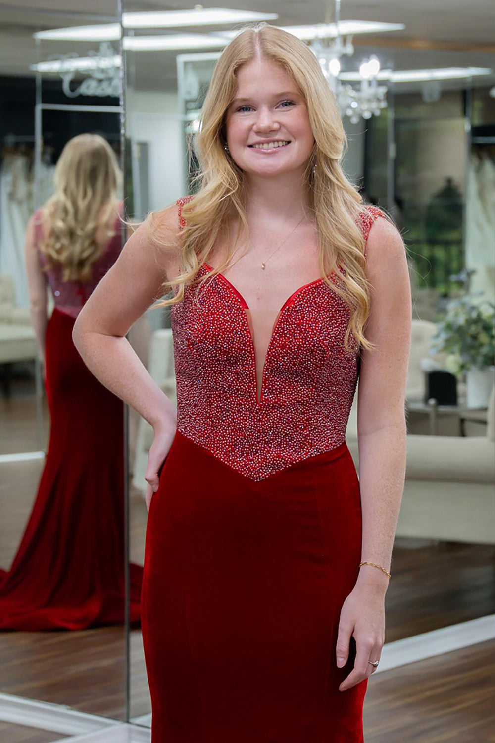 Red Prom Dress V-Neck Beaded Mermaid Velvet Mermaid Formal Dress