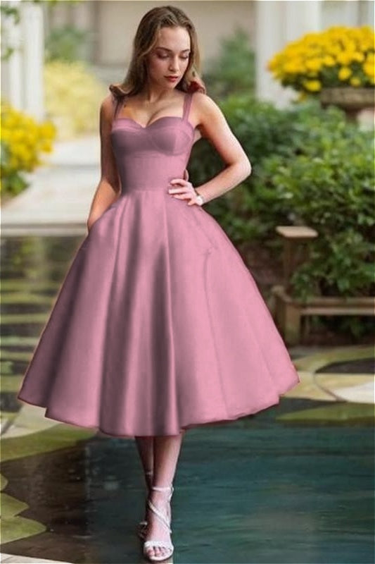 Red Spaghetti Straps Graduation Dress Sweetheart Sleeveless A Line Short Cocktail Dress