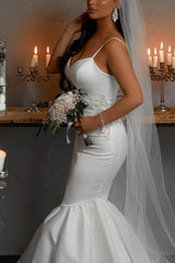Satin Trumpet/Mermaid Beach Wedding Dresses