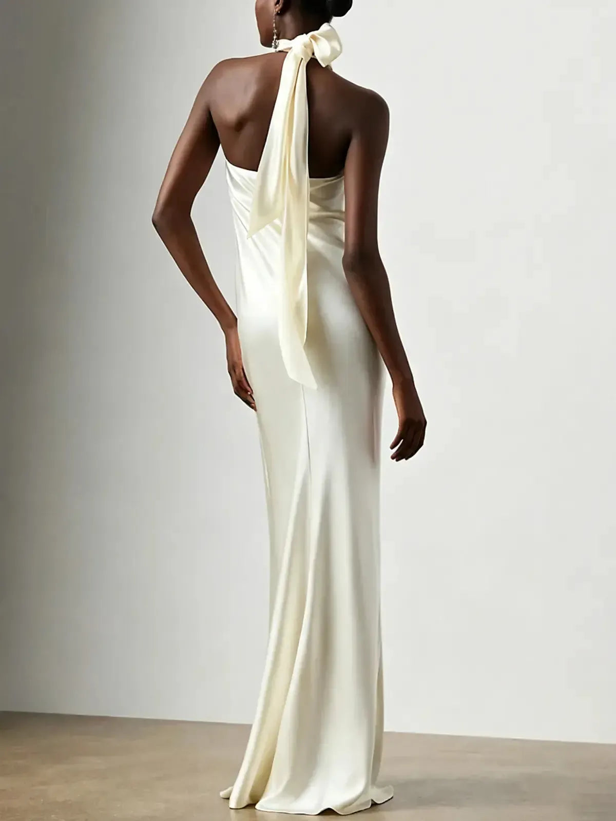 Sheath Column Halter Neck Sleeveless Floor Length Wedding Dress