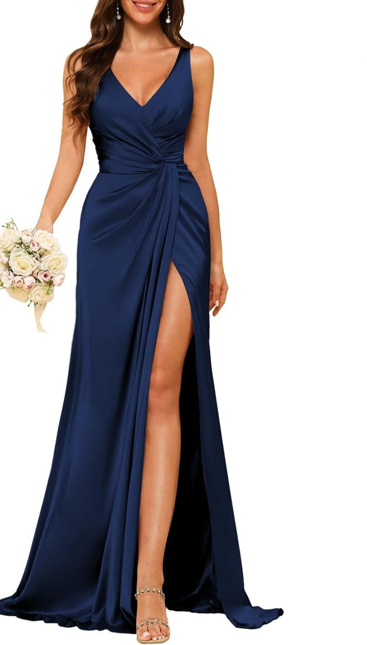 Sheath/Column V Neck Bridesmaid Dress with Slit