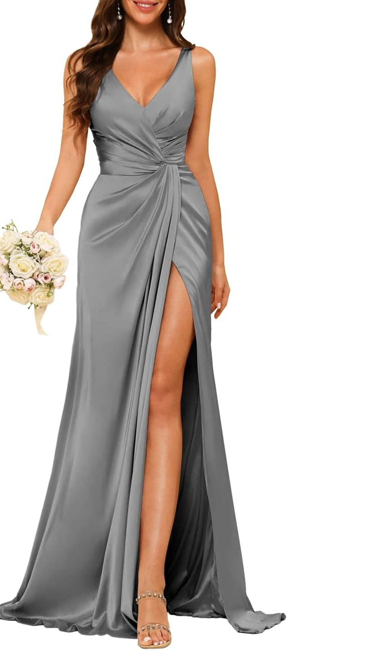Sheath/Column V Neck Bridesmaid Dress with Slit