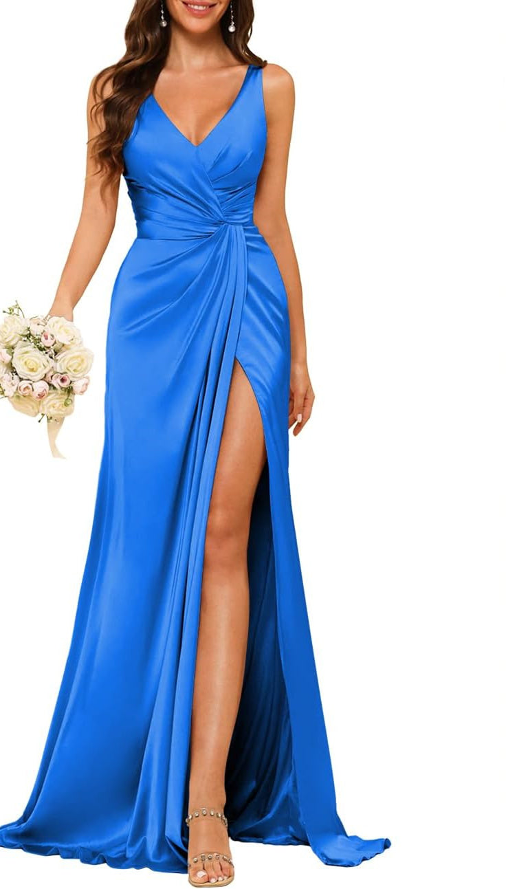 Sheath/Column V Neck Bridesmaid Dress with Slit